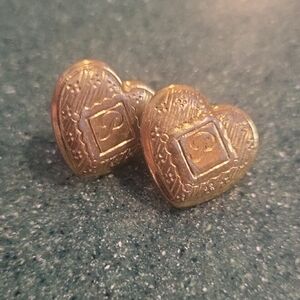 Avon Vintage Gold Plated Heart Earring "P" Initial